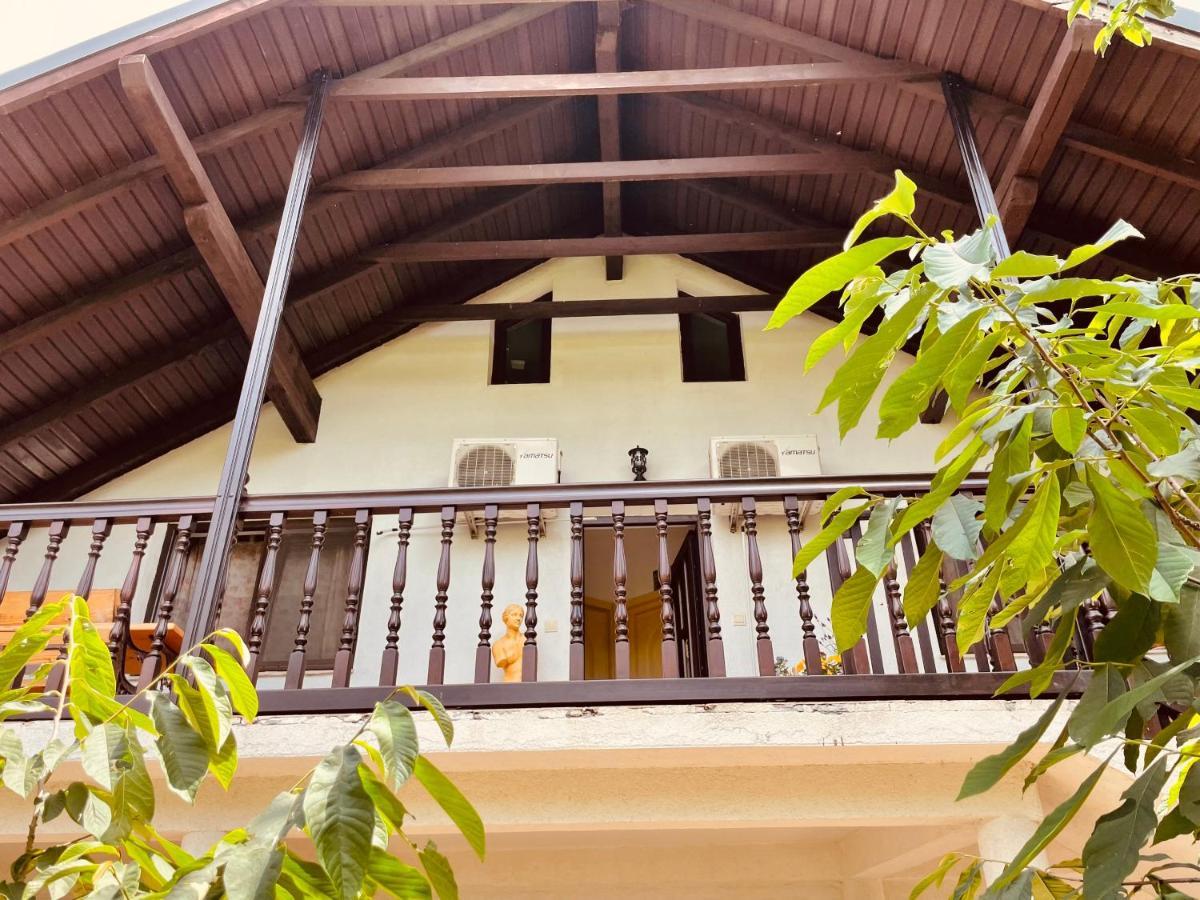 Leaganul Bucovinei Guest House Suceava Exterior foto