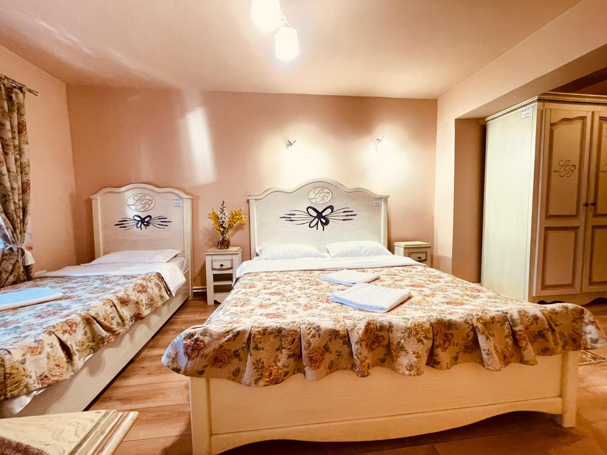 Leaganul Bucovinei Guest House Suceava Quarto foto